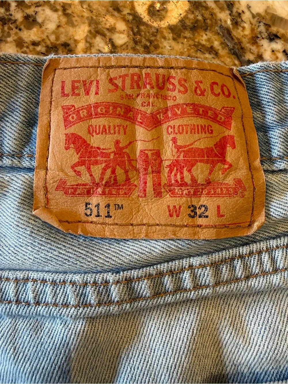 Levi’s 511 Light Blue Distressed Denim Men’s 32 x 10 Shorts